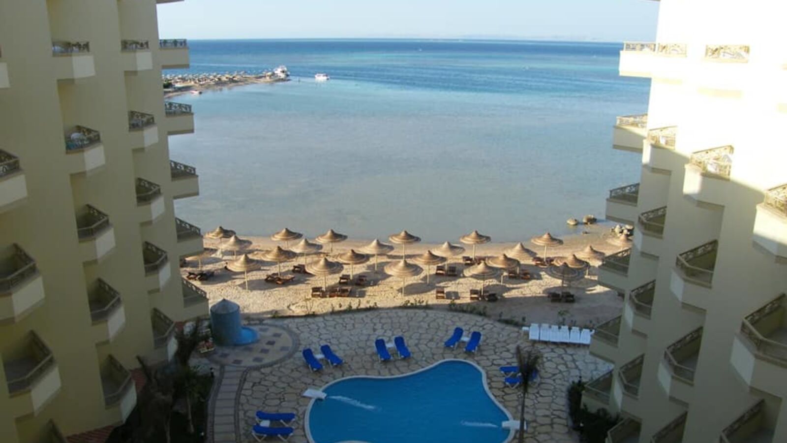 Magic хургада. Magic Beach Hotel Хургада. Magic Beach Resort Hurghada 4 Хургада. Magic Beach Hotel 4 Египет. Хургада / Hurghada Magic Beach Resort (ex. Magic Beach Hotel) 4*.